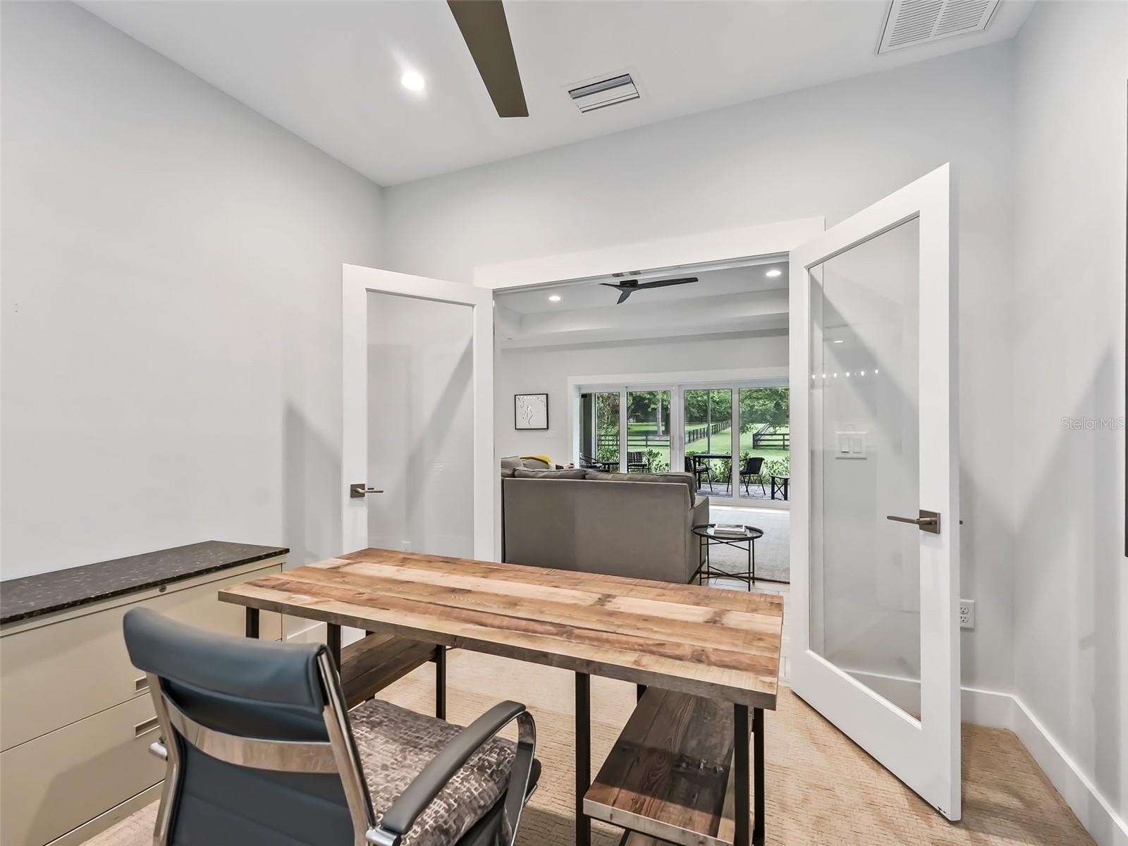 Image 25 of 53 For 1620 73rd Terrace