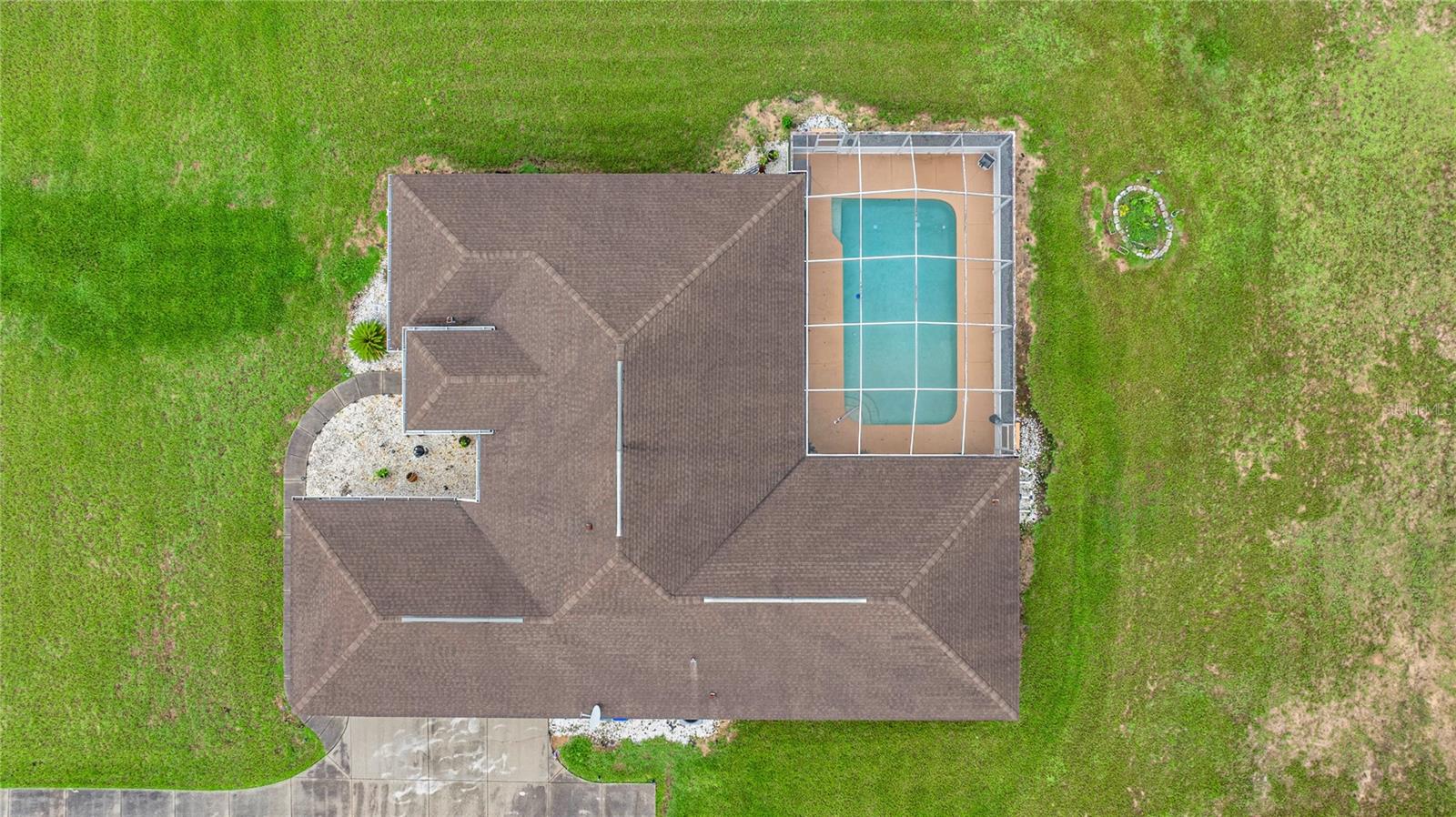 Image 2 of 32 For 2587 Angola Drive