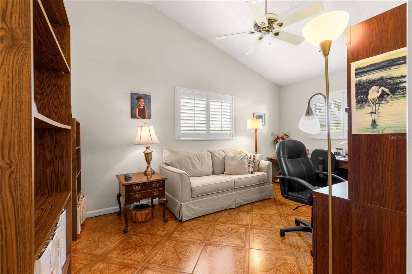Listing photo id 25 for 5306 19th Place