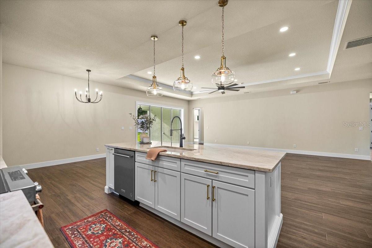 Image 13 of 52 For 2703 48th Avenue