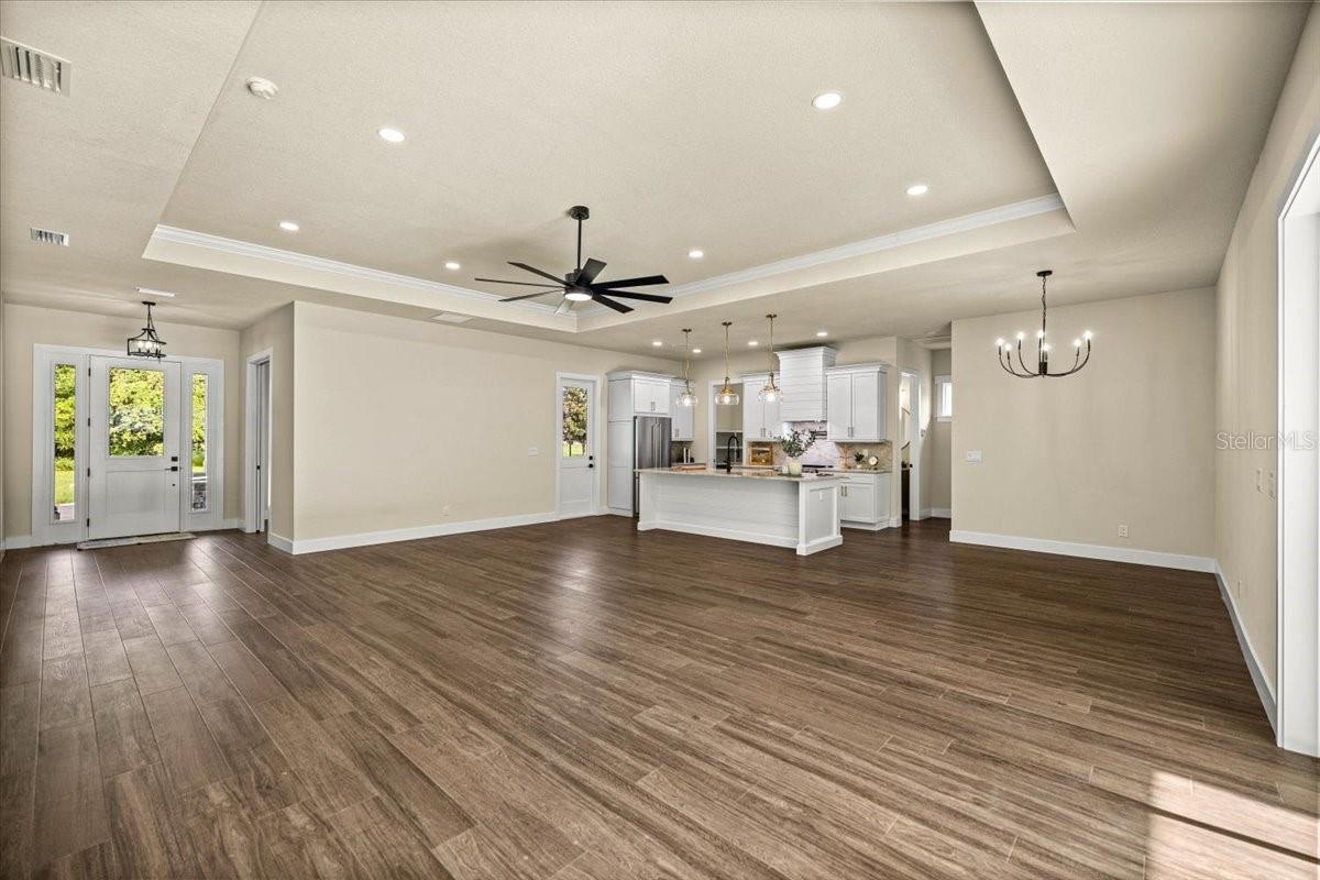 Image 7 of 52 For 2703 48th Avenue