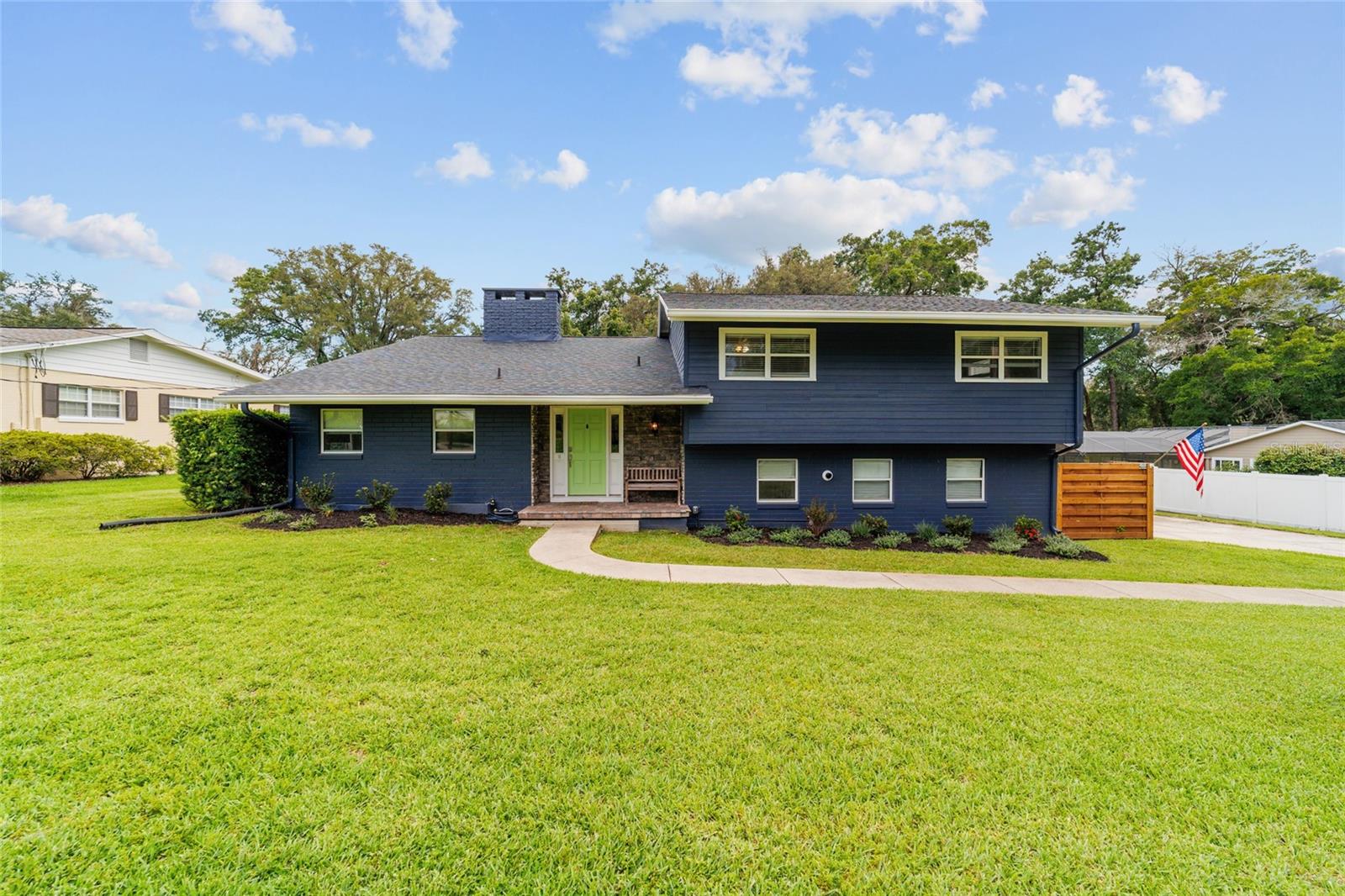 Listing photo id 0 for 1822 12th Street