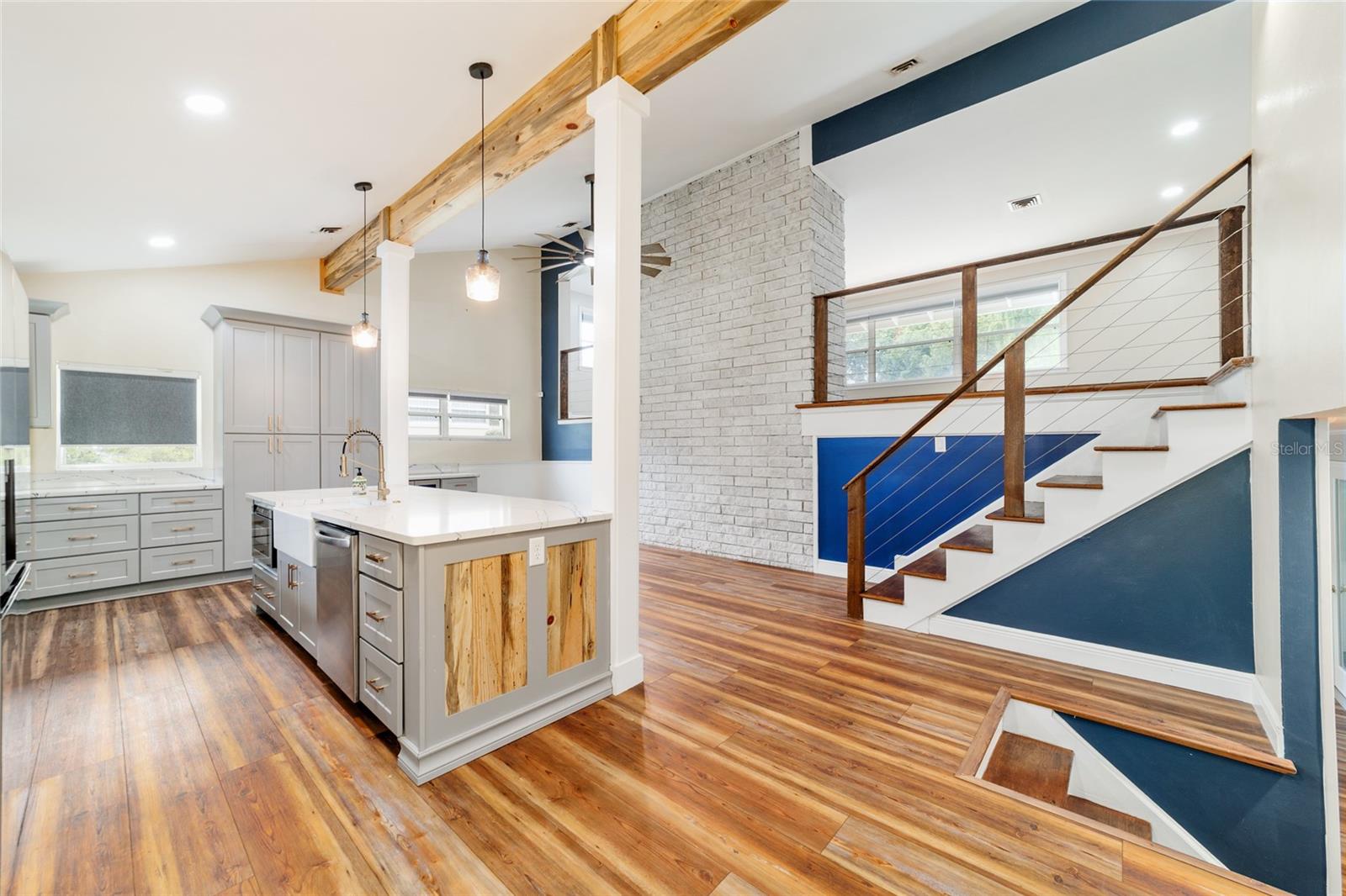 Listing photo id 23 for 1822 12th Street
