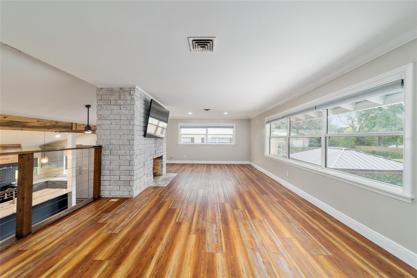 Listing photo id 39 for 1822 12th Street