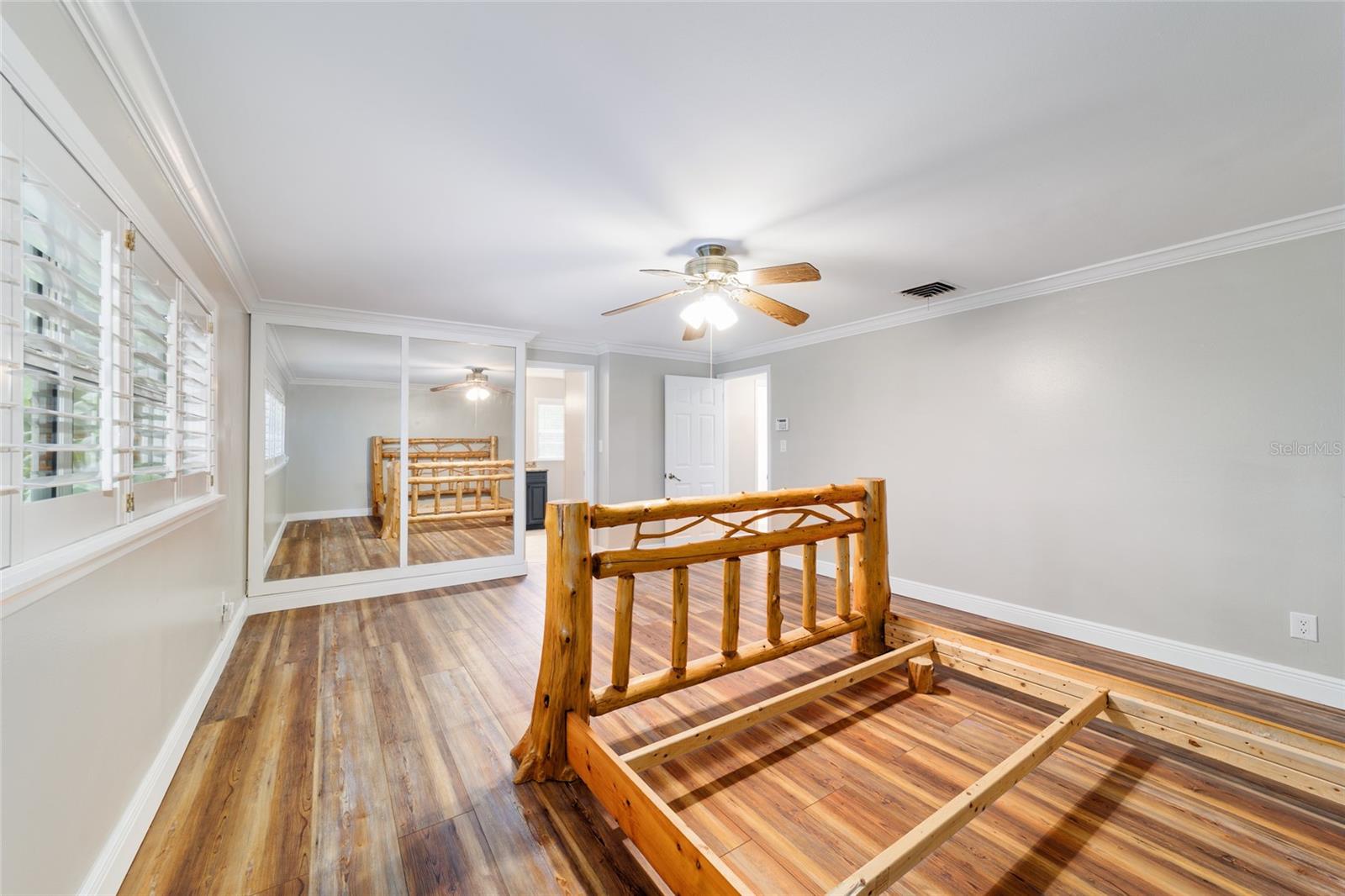Listing photo id 47 for 1822 12th Street