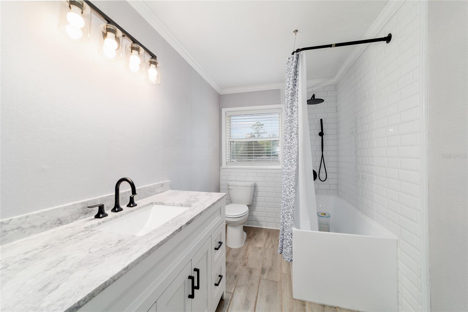 Listing photo id 56 for 1822 12th Street