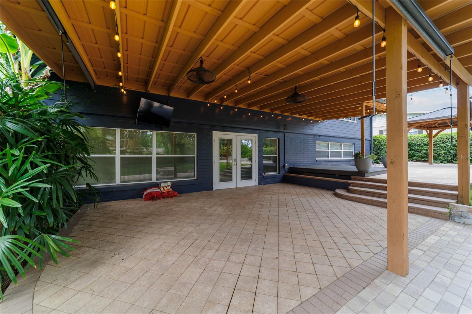Listing photo id 4 for 1822 12th Street
