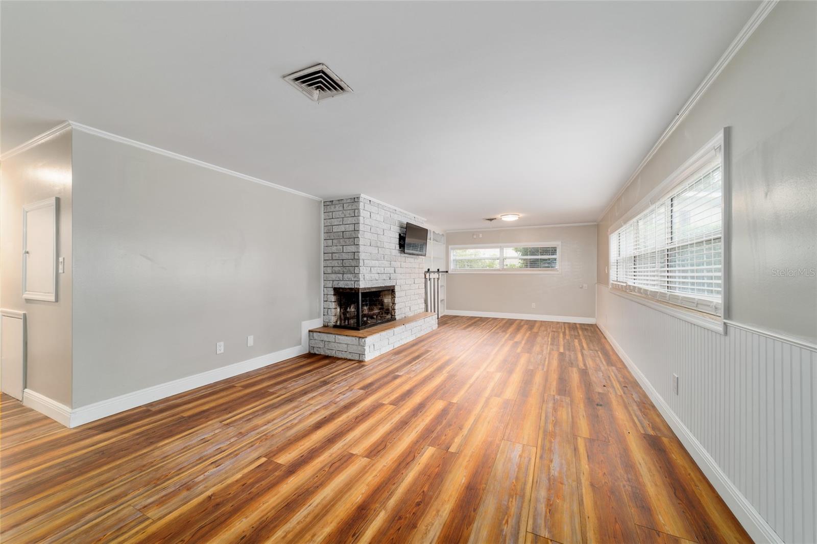 Listing photo id 65 for 1822 12th Street