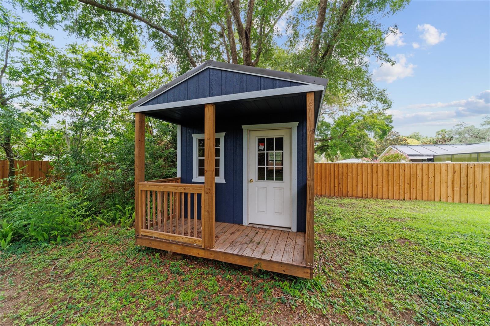 Listing photo id 95 for 1822 12th Street