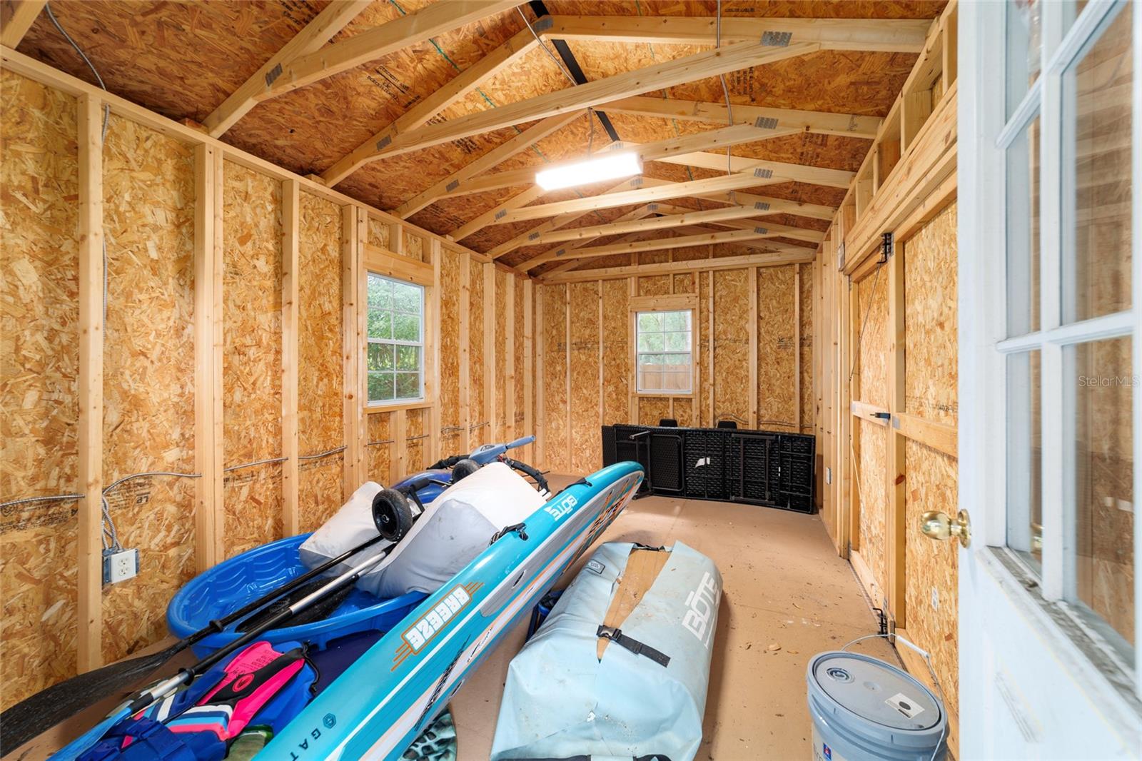 Listing photo id 96 for 1822 12th Street