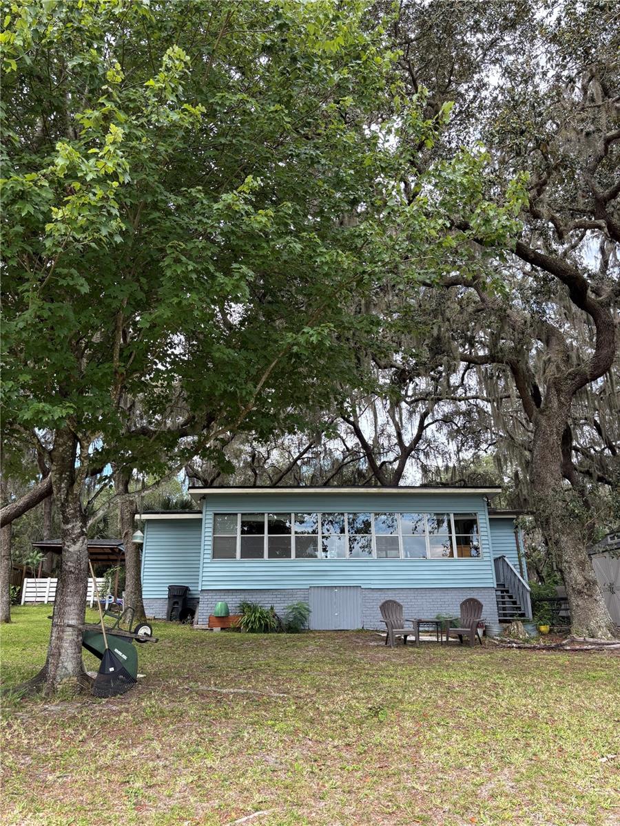 Listing photo id 13 for 16585 57th Place