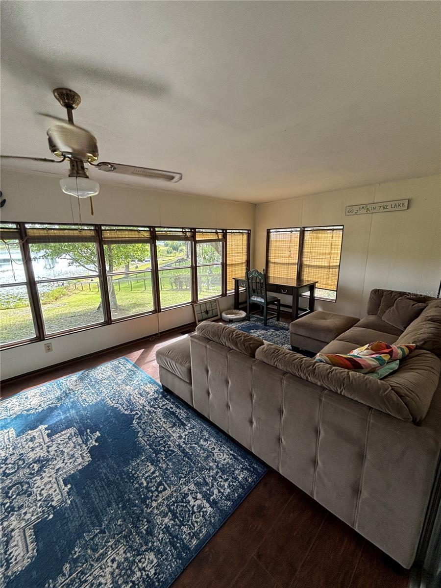 Listing photo id 36 for 16585 57th Place