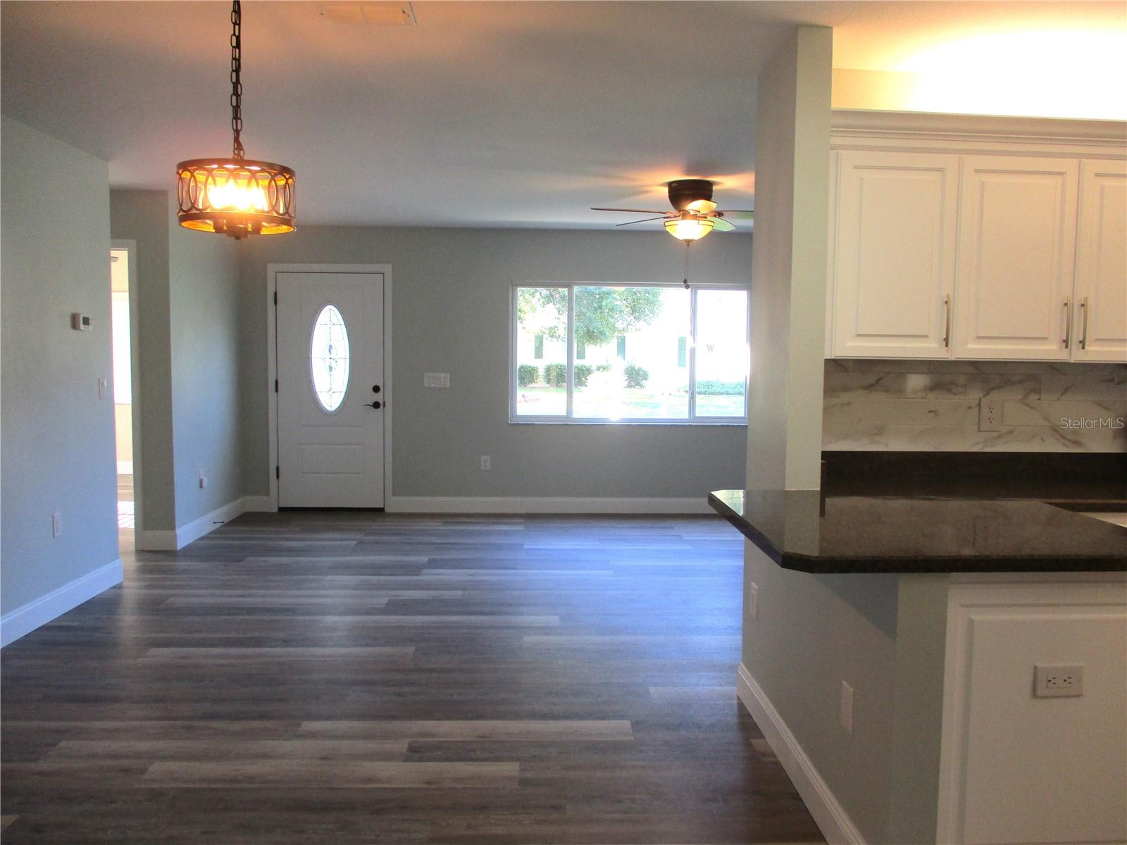 Image 21 of 83 For 11298 138th Lane