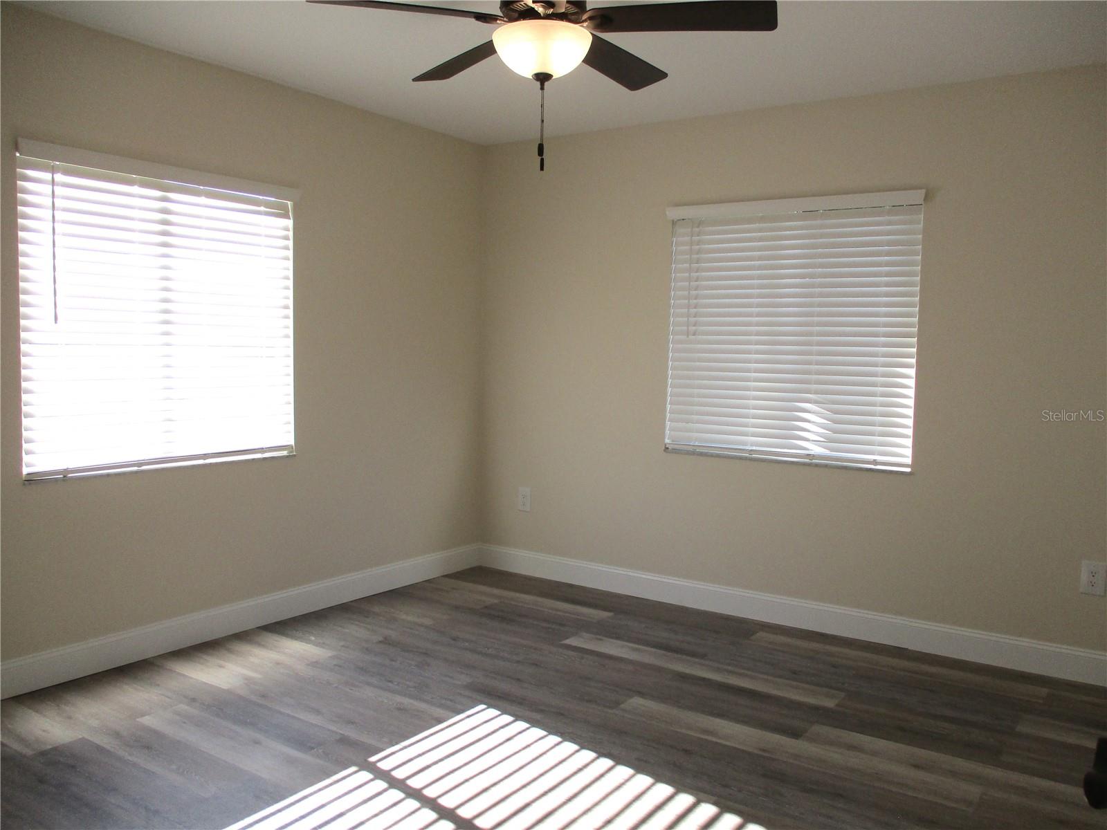 Image 31 of 83 For 11298 138th Lane