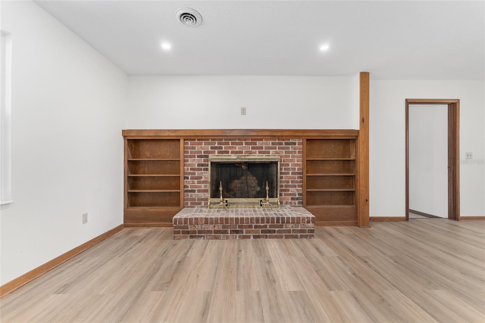 Image 8 of 74 For 130 69th Street