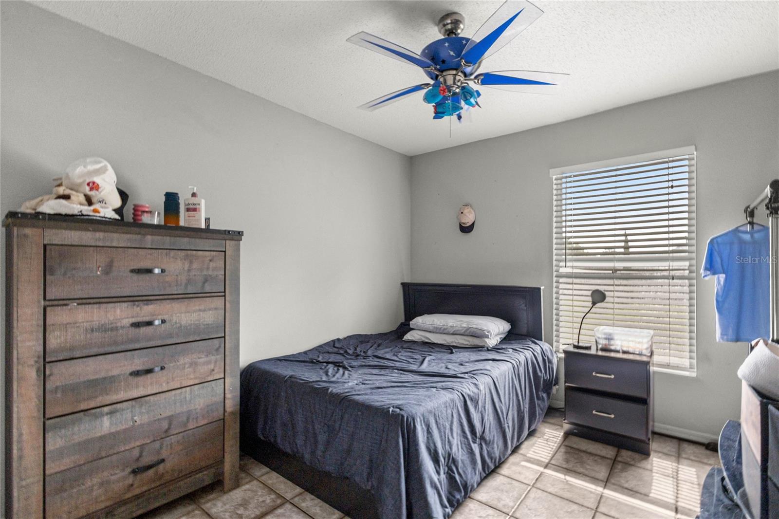 Image 19 of 30 For 2685 Apricot Drive
