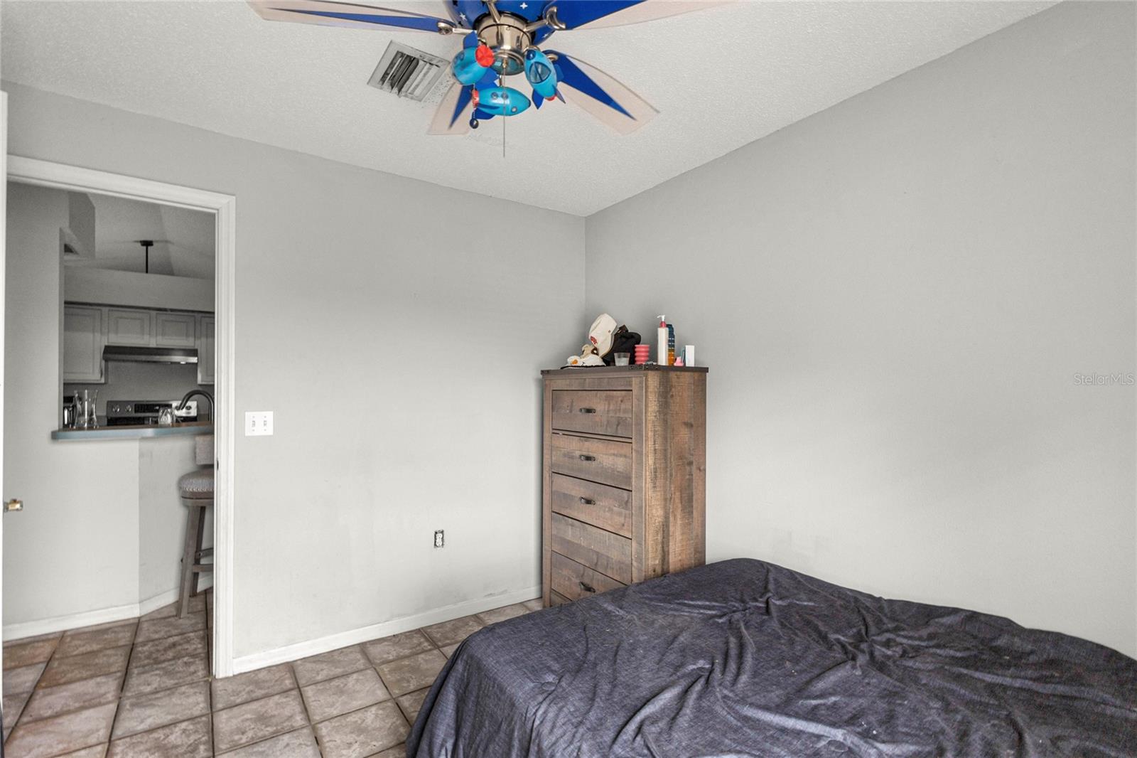 Image 20 of 30 For 2685 Apricot Drive