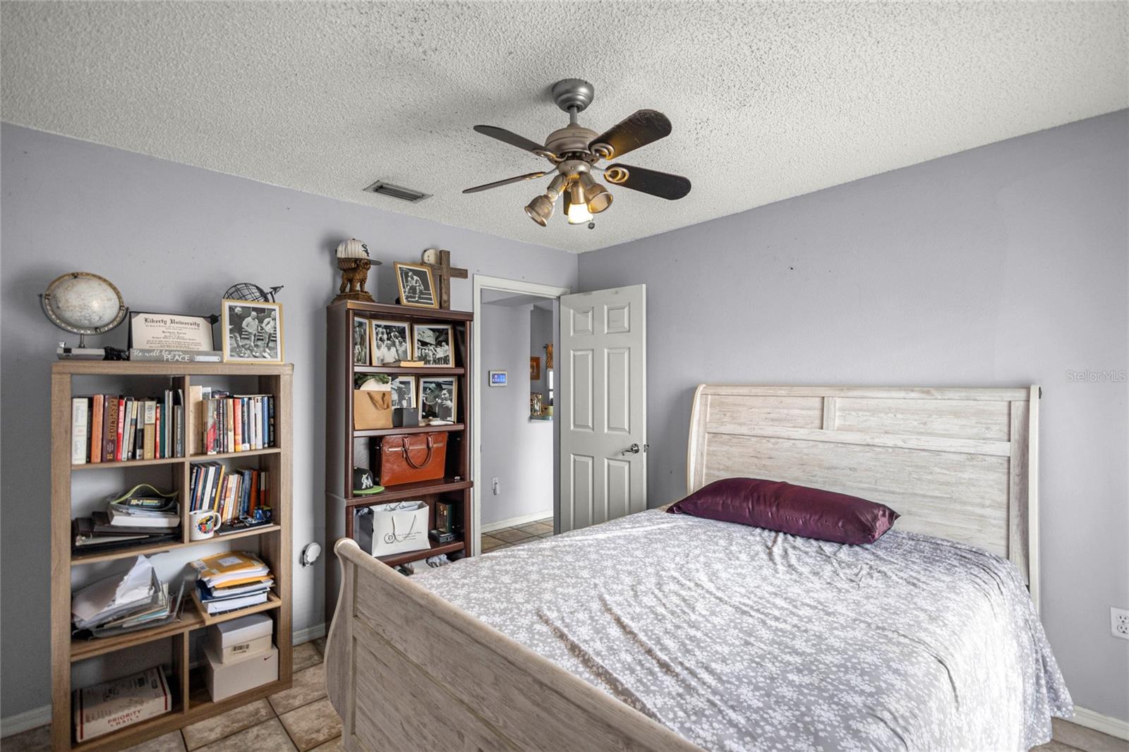 Image 22 of 30 For 2685 Apricot Drive