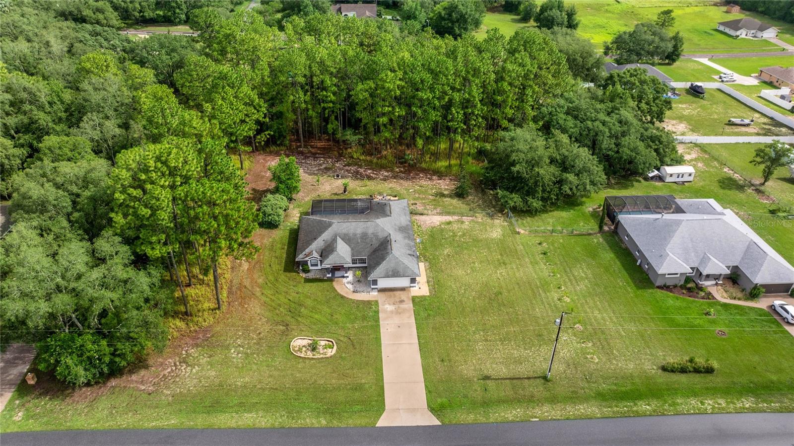 Image 3 of 30 For 2685 Apricot Drive