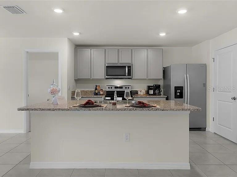 Image 4 of 25 For 8661 Triumph Circle