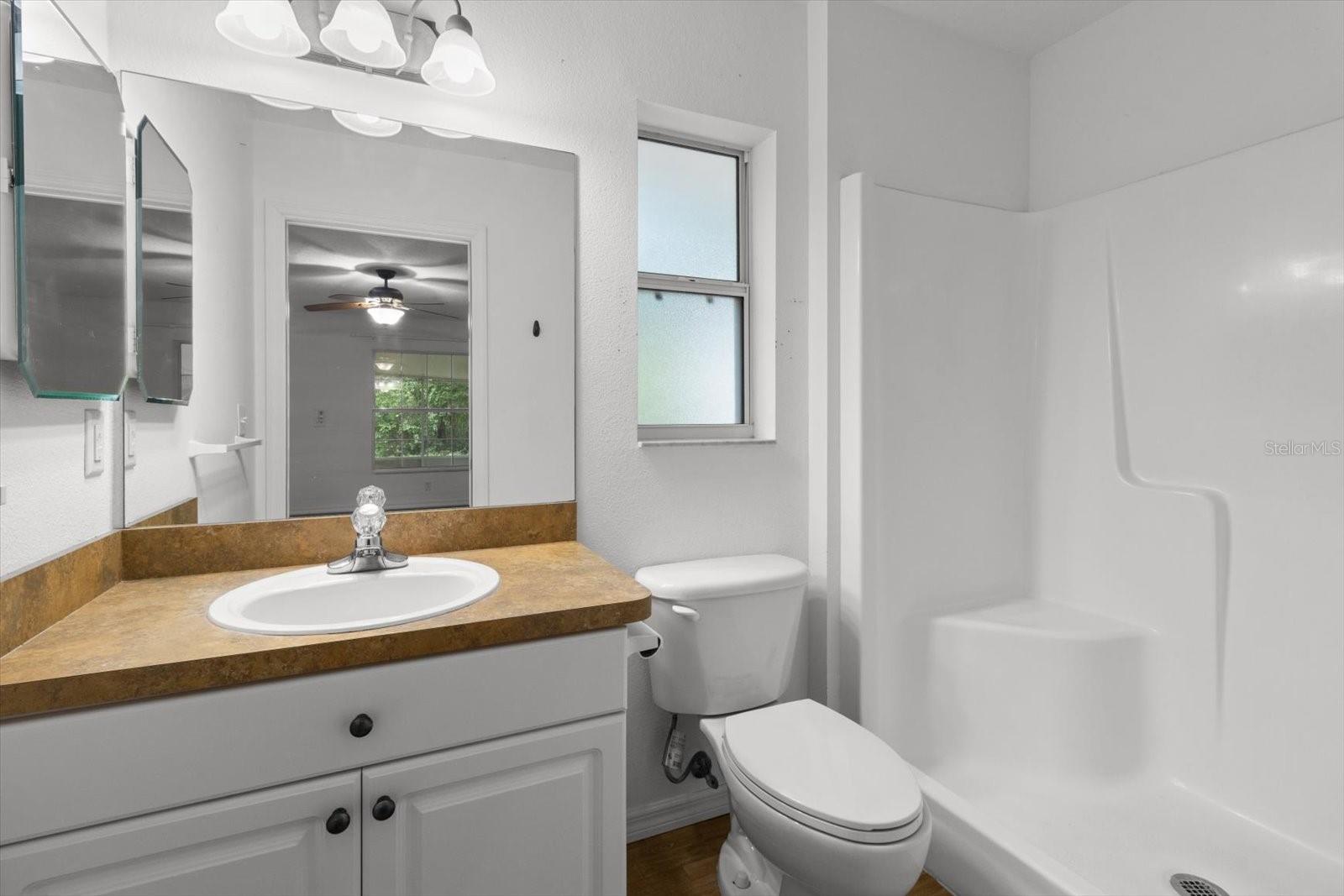 Image 19 of 51 For 2105 Dearborn Drive