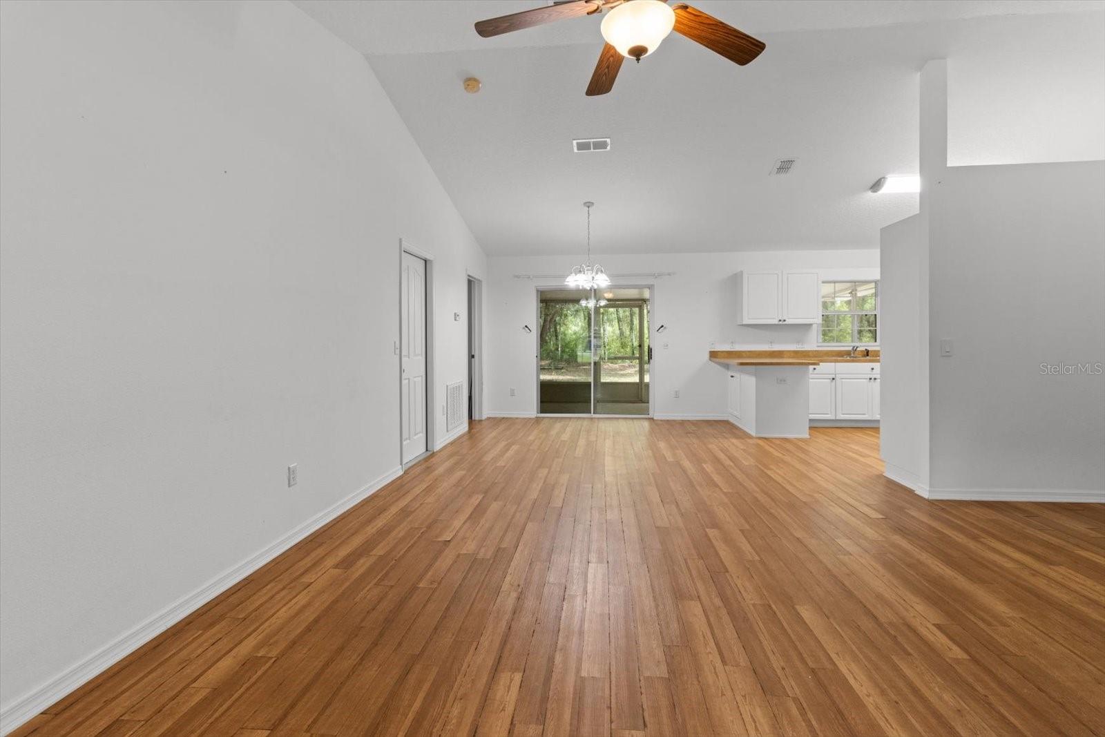Image 6 of 51 For 2105 Dearborn Drive