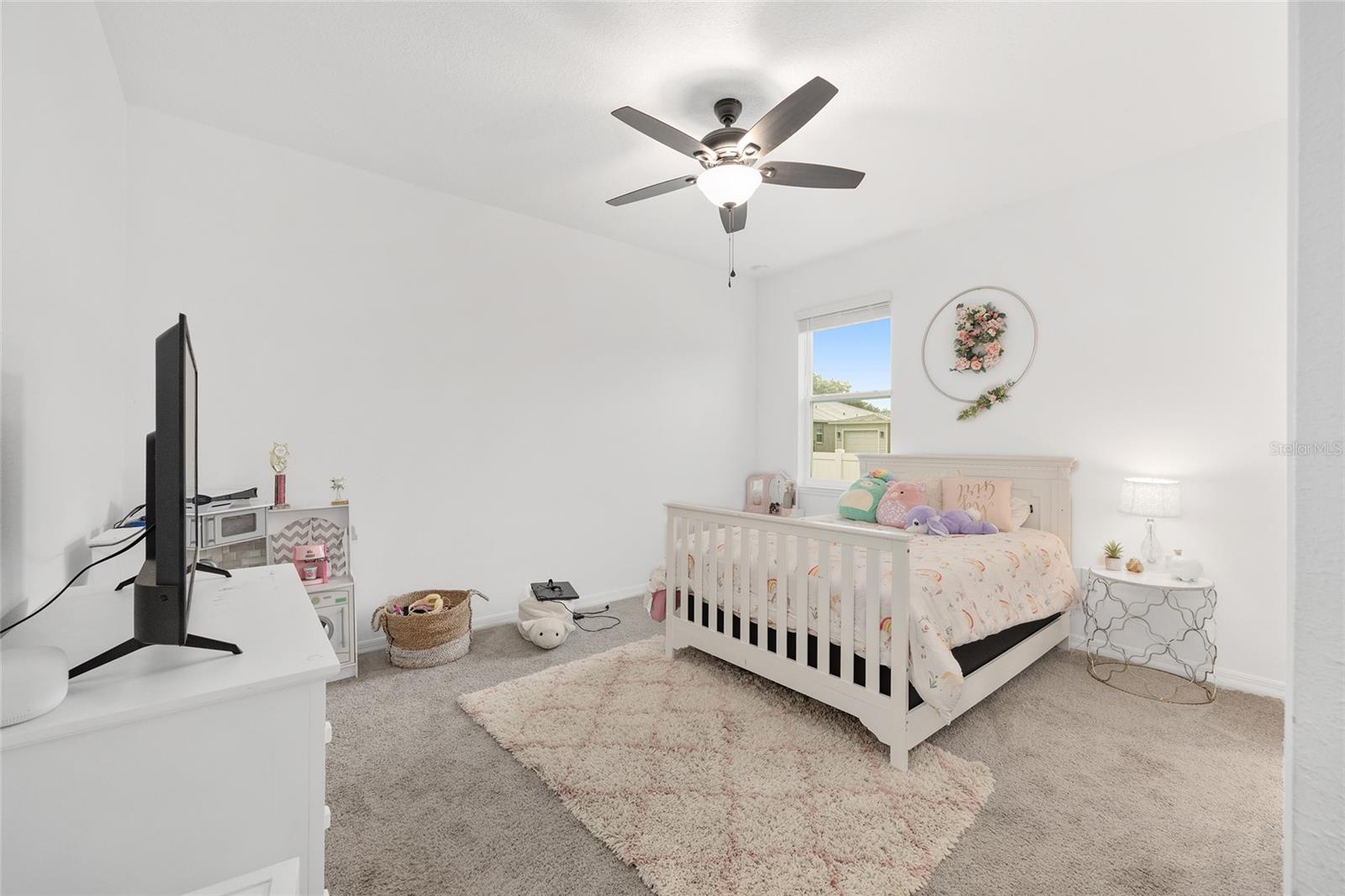 Listing photo id 43 for 6541 73rd Avenue