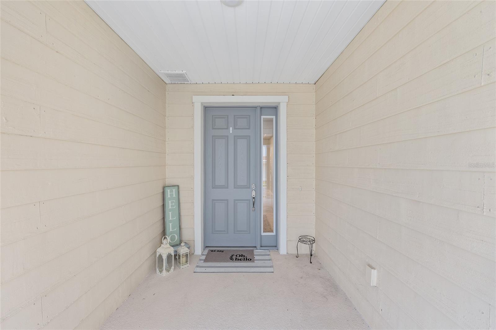 Listing photo id 5 for 6541 73rd Avenue