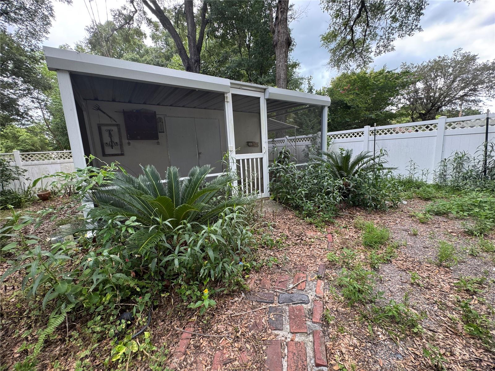 Image 26 of 27 For 2311 42nd Street
