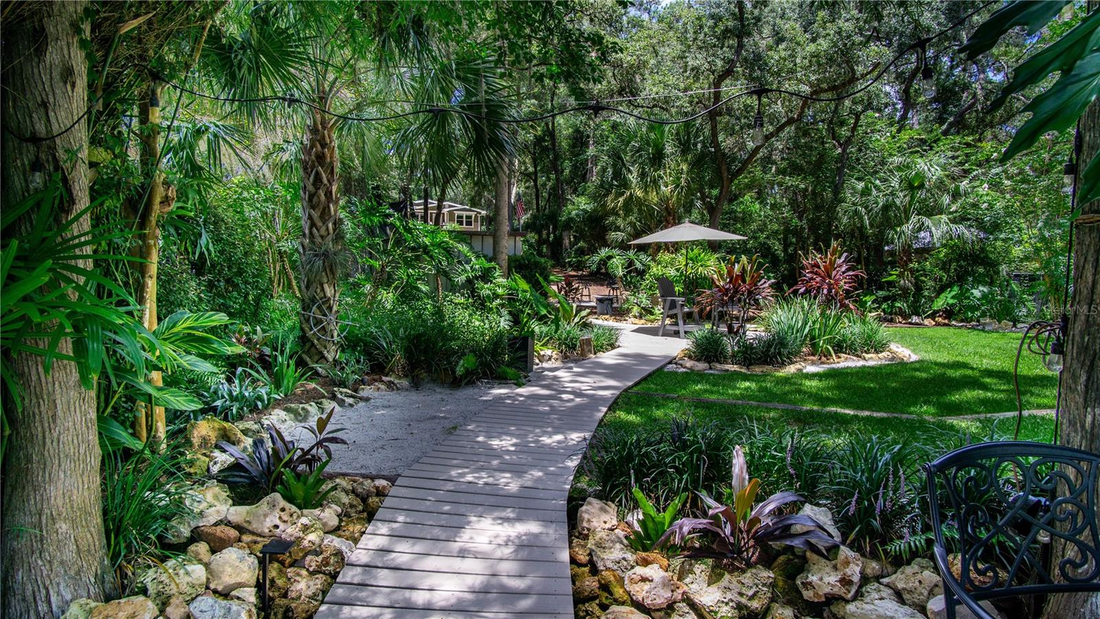 Image 11 of 59 For 10715 186th Avenue