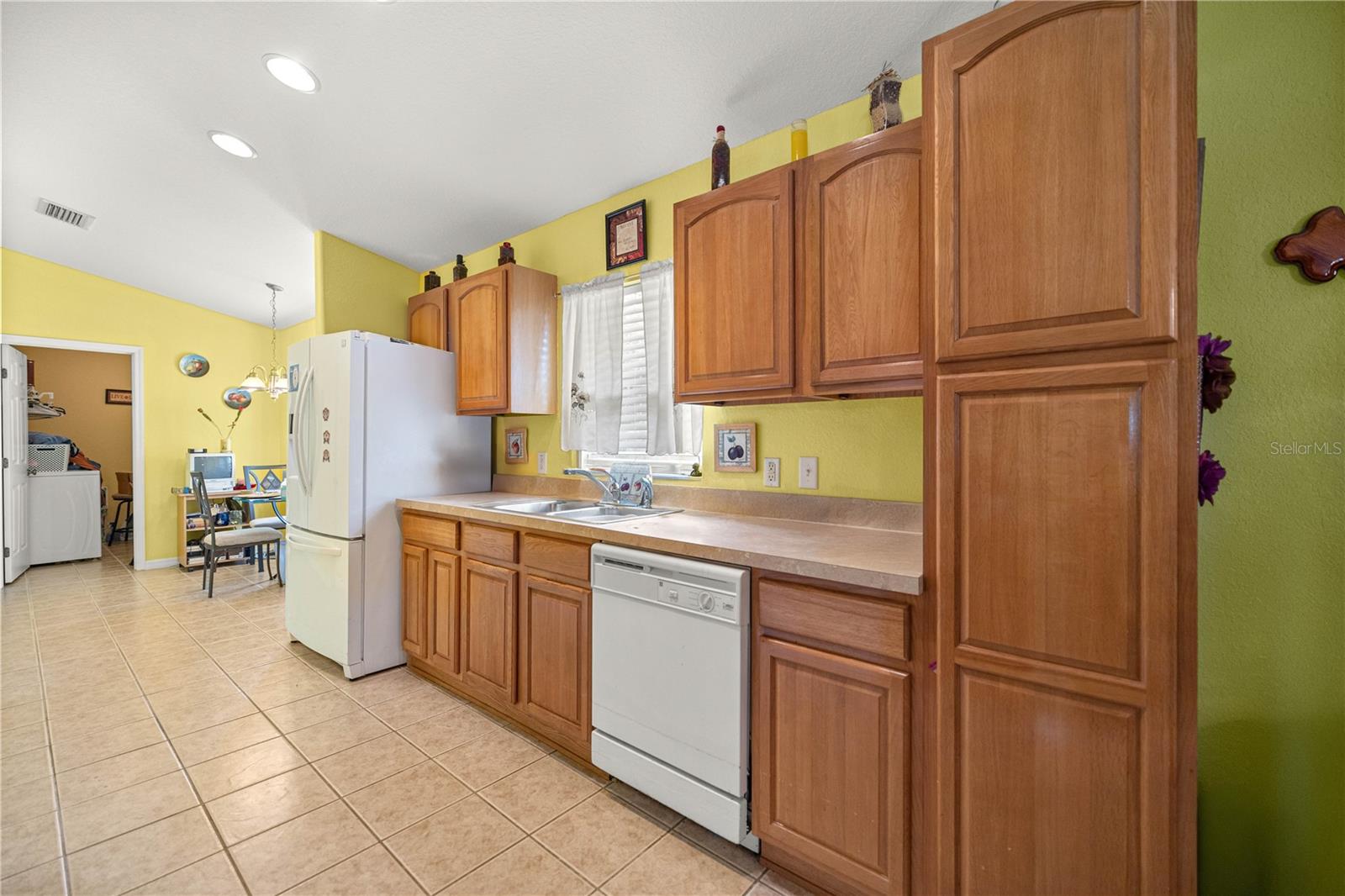 Image 7 of 23 For 1500 153rd Court