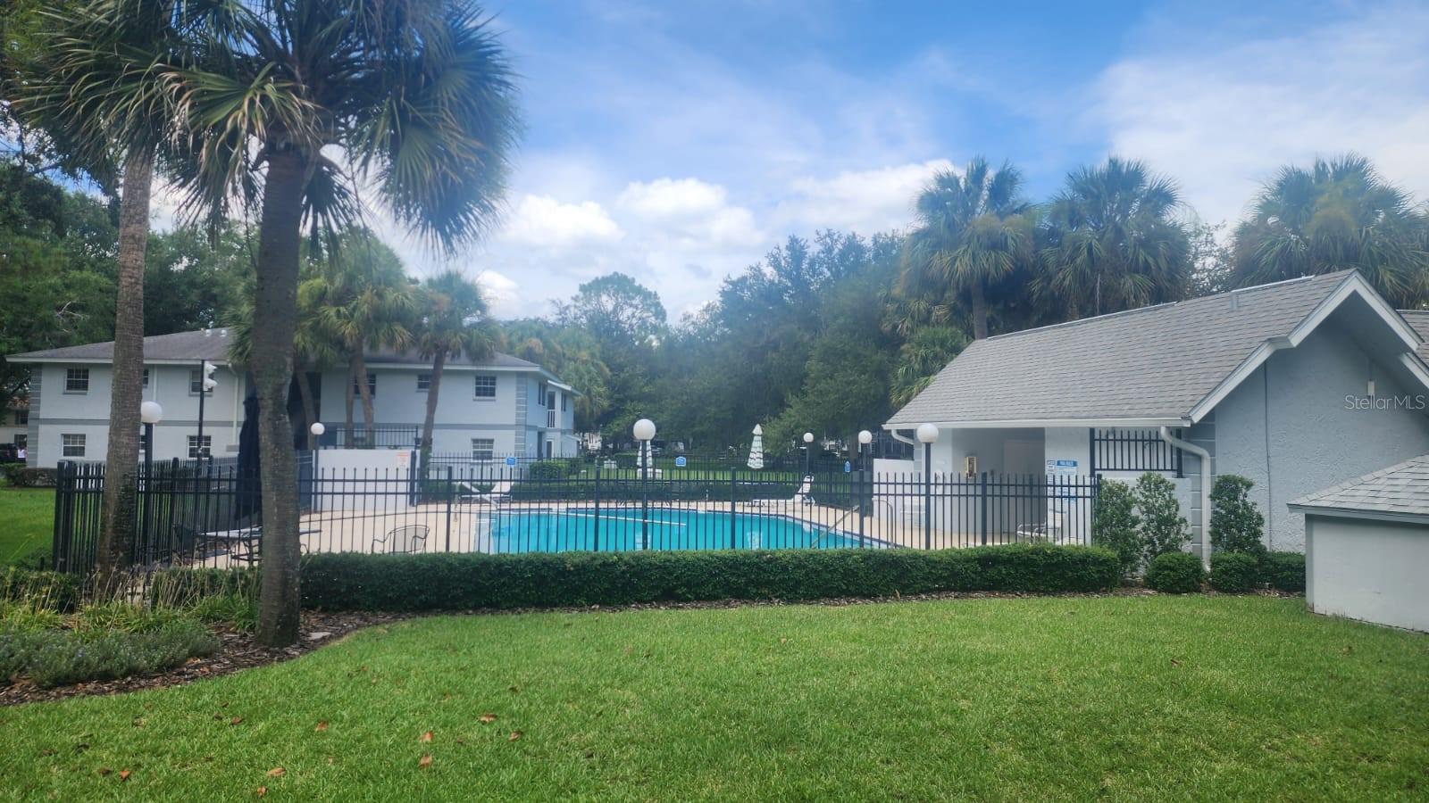 Image 5 of 18 For 588 Fairways Lane E204
