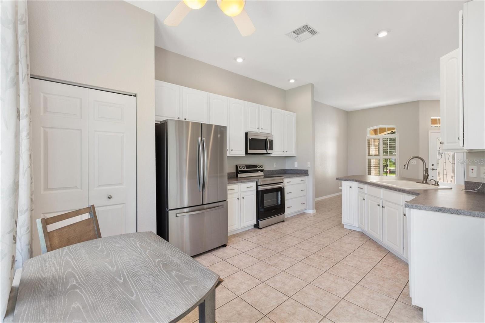 Image 18 of 46 For 11945 Se 171st Loop