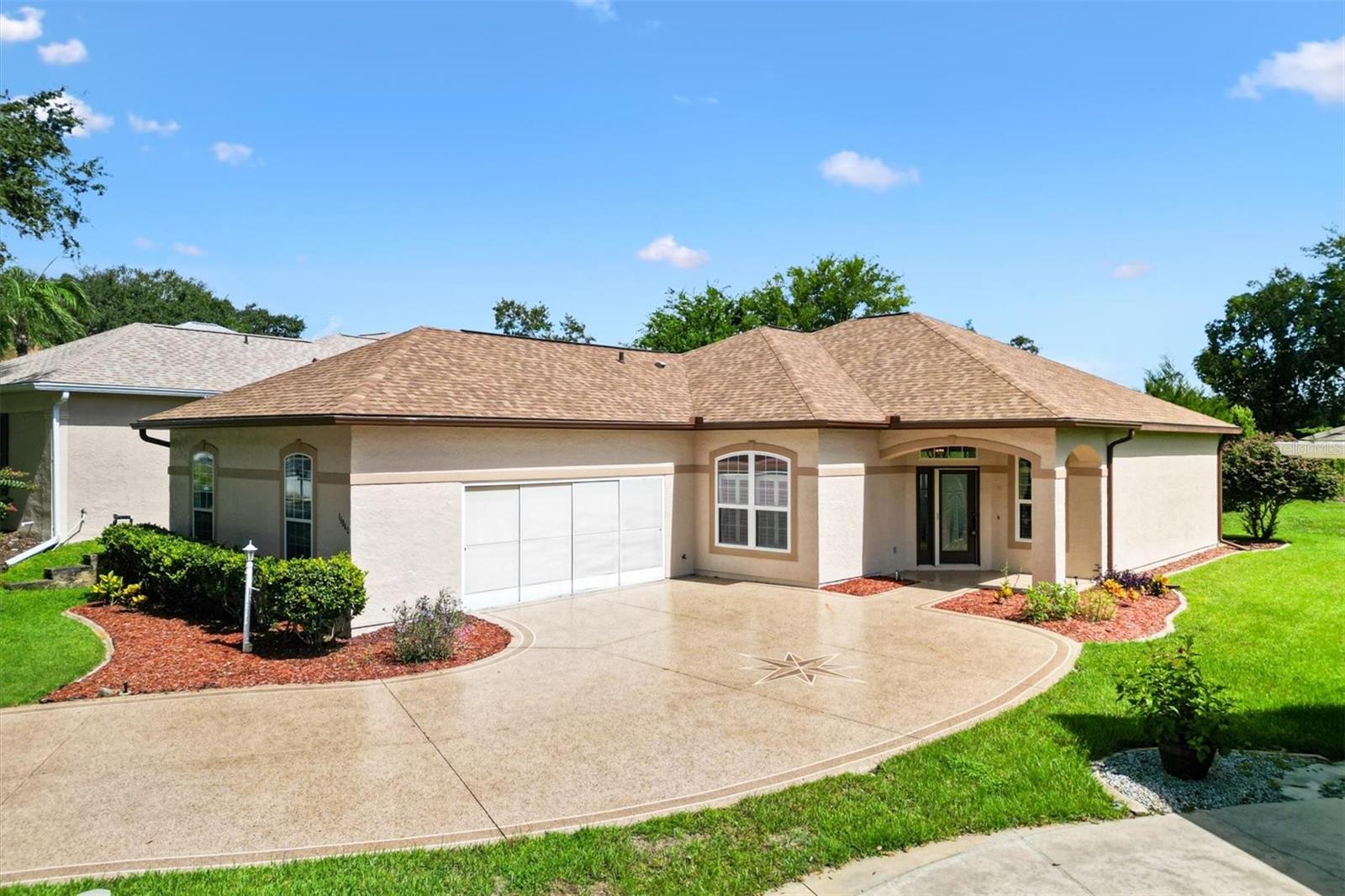 Image 2 of 46 For 11945 Se 171st Loop