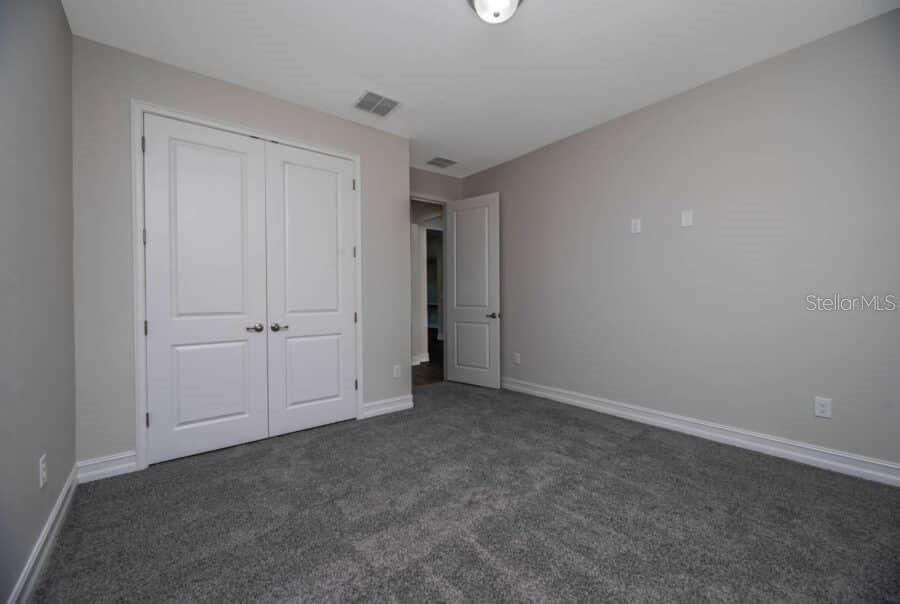 Image 18 of 19 For 10512 49th Avenue Road
