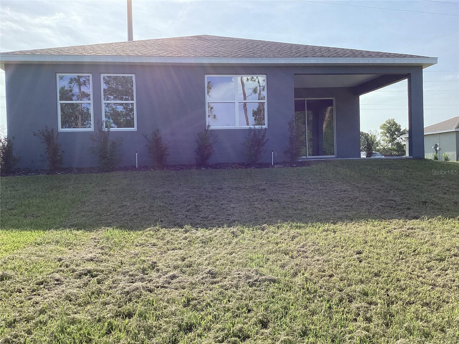 Image 6 of 19 For 10512 49th Avenue Road