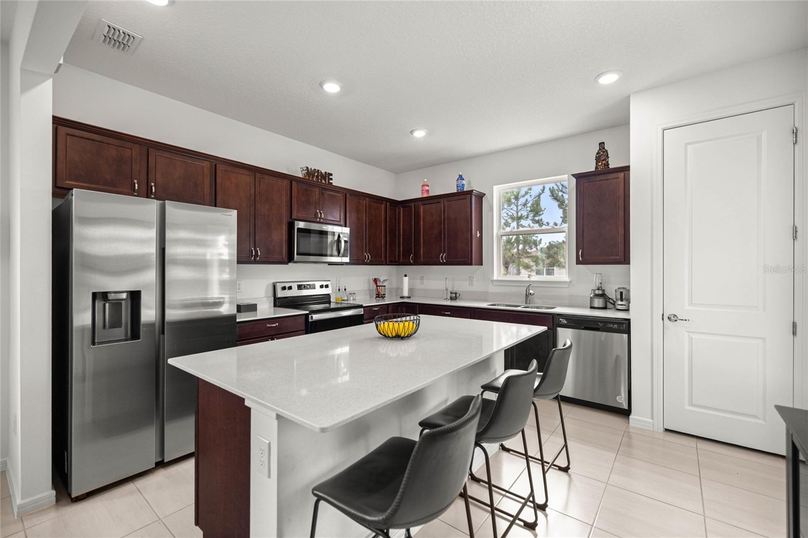 Image 8 of 48 For 9412 53rd Place
