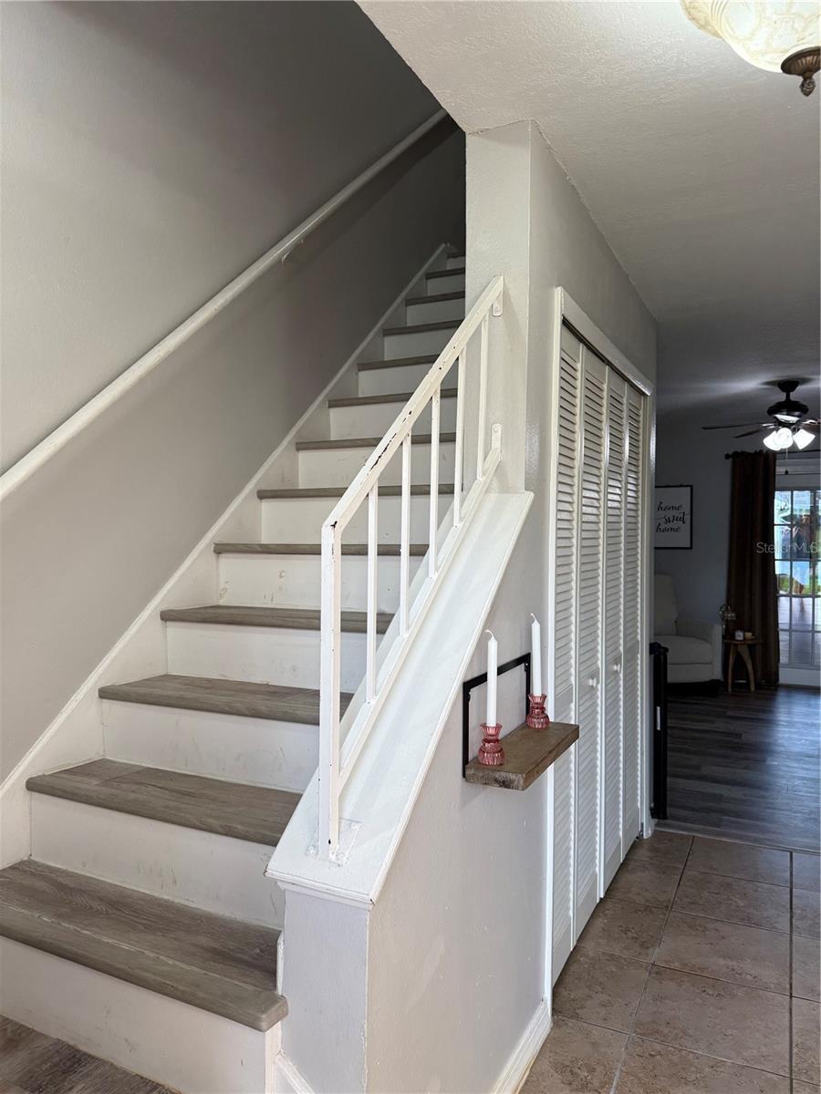 Image 16 of 33 For 11859 Mintwood Court
