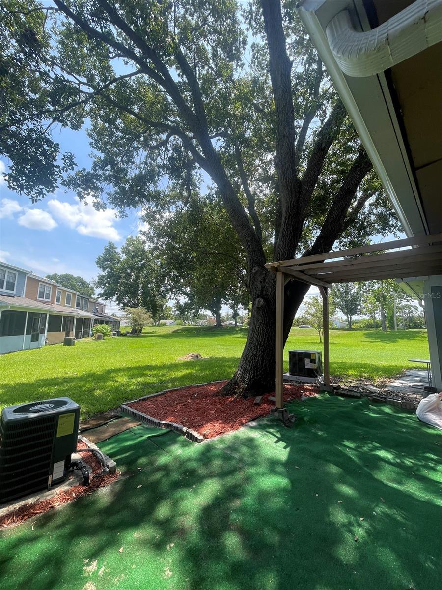 Image 31 of 33 For 11859 Mintwood Court