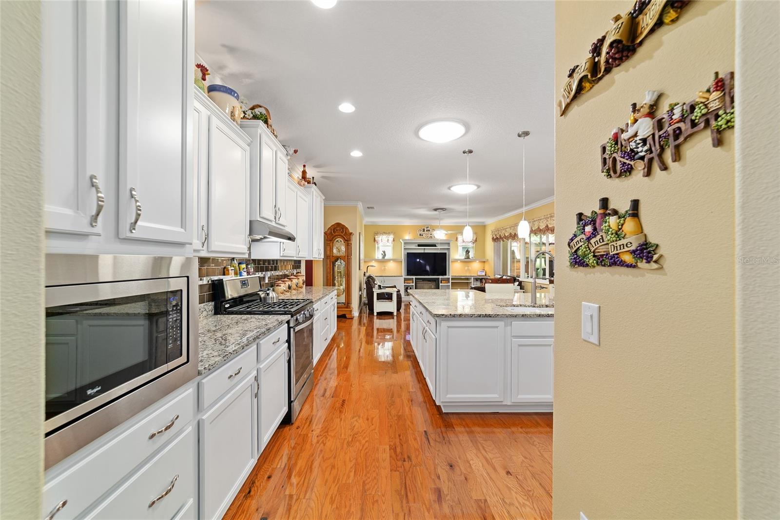 Image 22 of 49 For 9273 91st Court Road