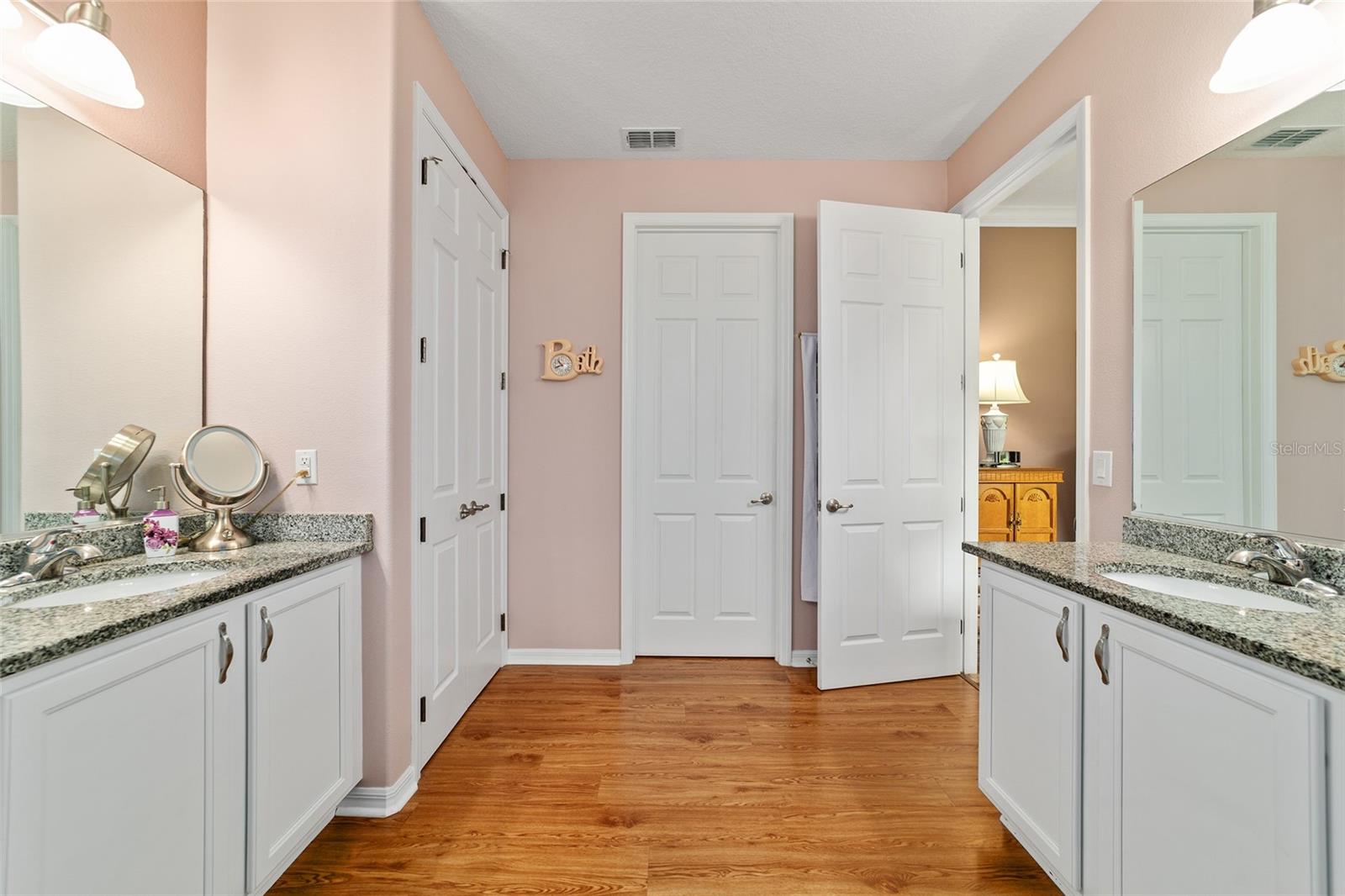 Image 40 of 49 For 9273 91st Court Road