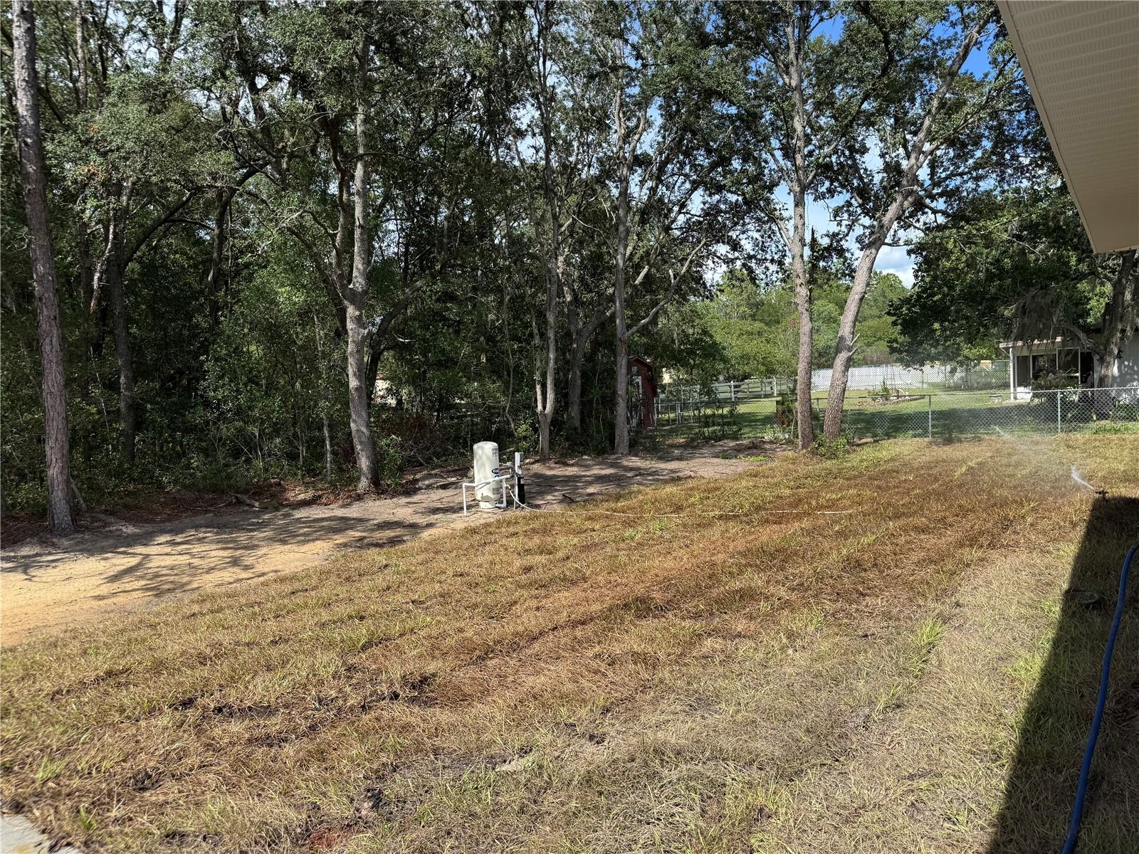 Listing photo id 3 for 22961 Marine Boulevard