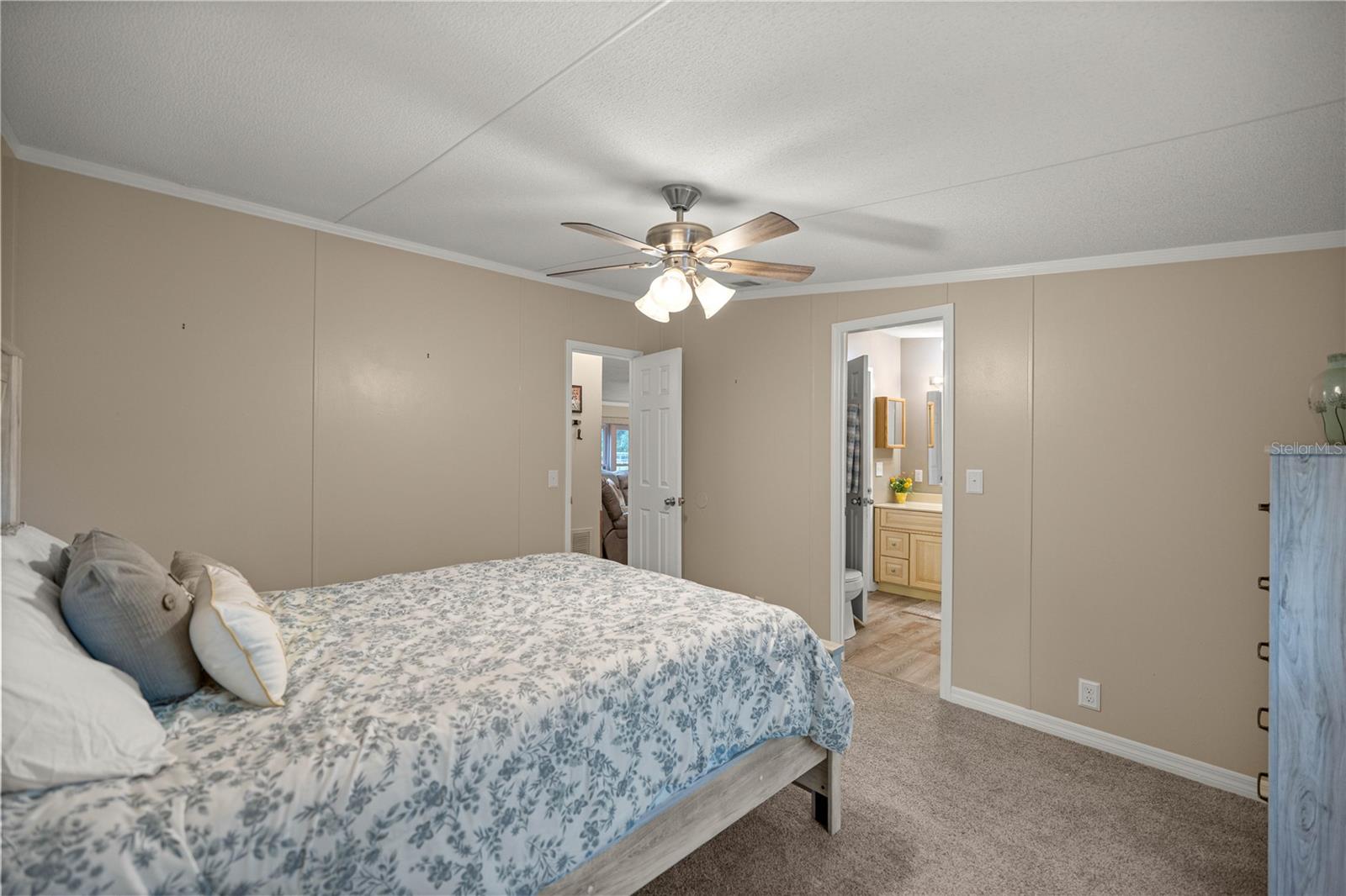 Image 21 of 56 For 16111 128th Terrace