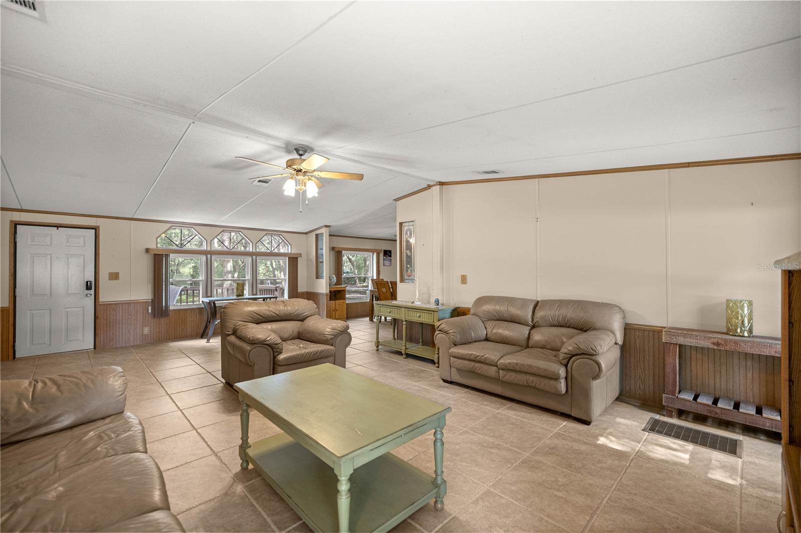 Image 7 of 56 For 16111 128th Terrace