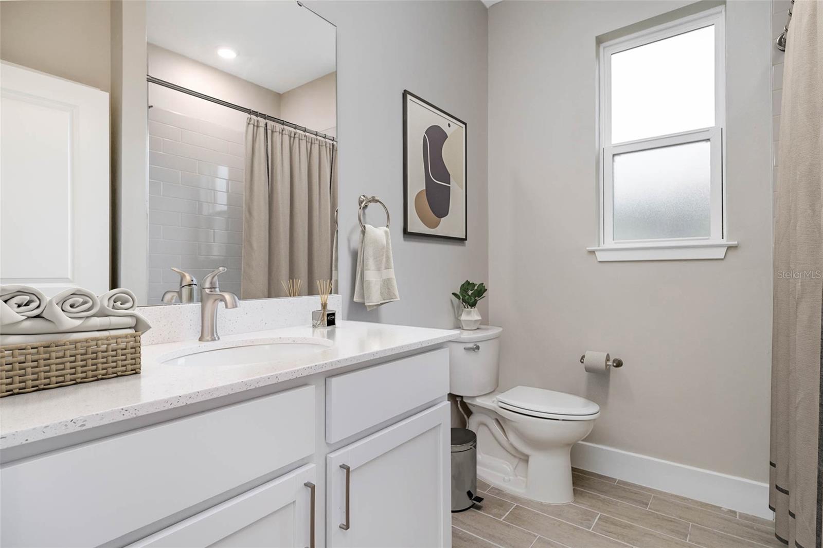Image 18 of 23 For 3443 46th Avenue