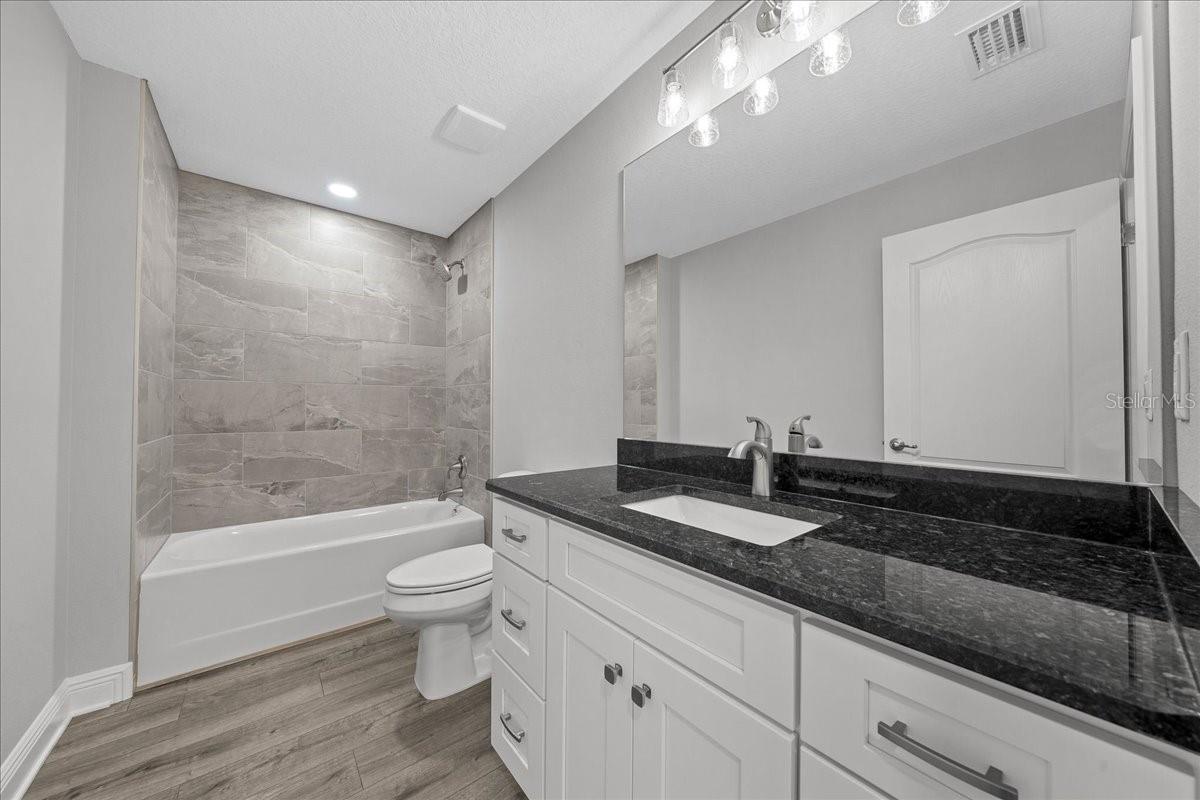 Listing photo id 30 for 9195 Athens Drive