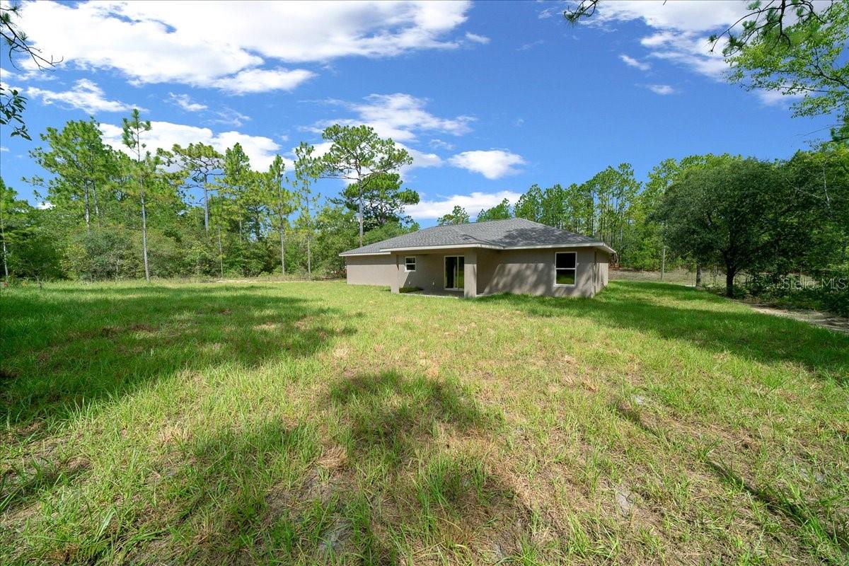 Listing photo id 40 for 9195 Athens Drive