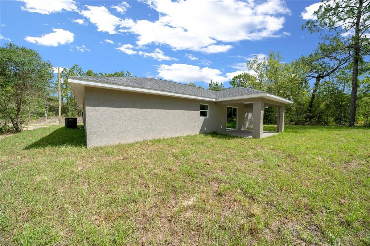 Listing photo id 43 for 9195 Athens Drive