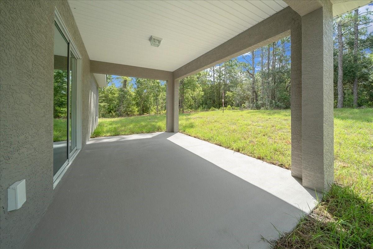 Listing photo id 44 for 9195 Athens Drive