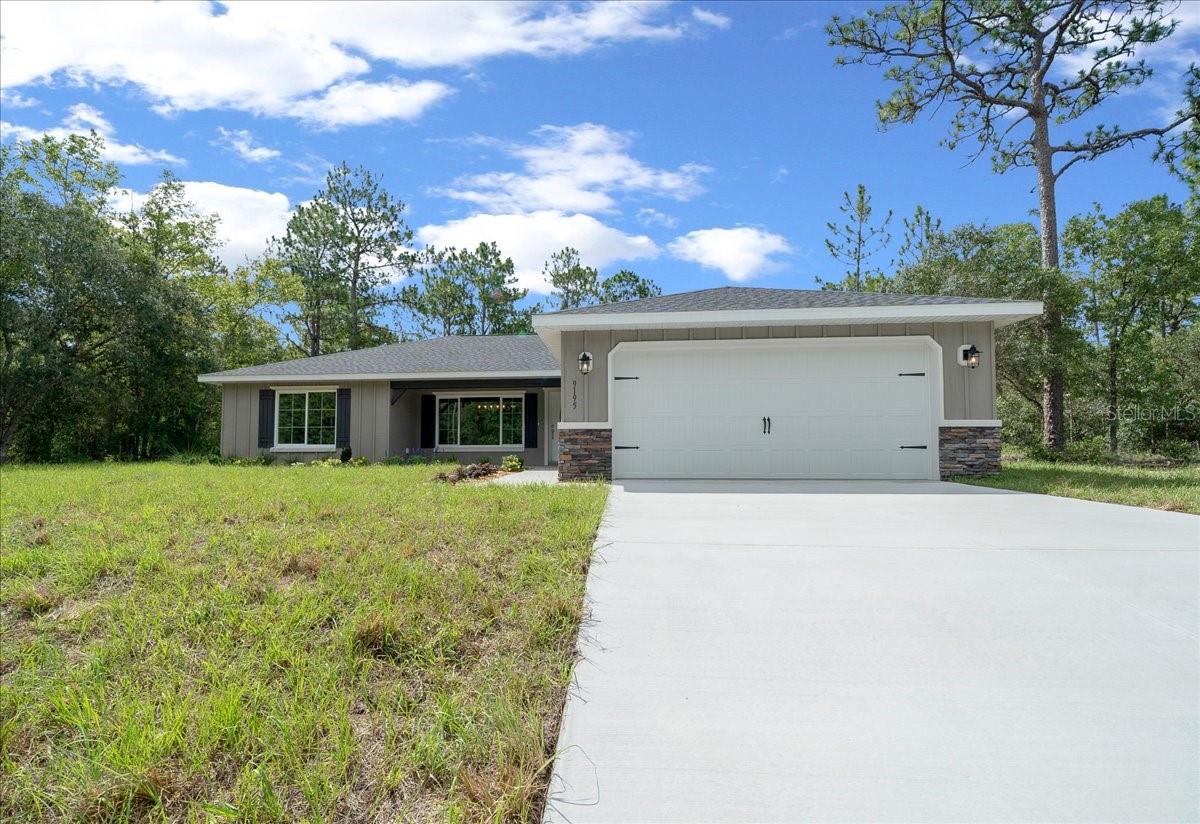 Listing photo id 46 for 9195 Athens Drive
